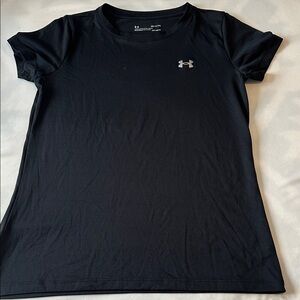 Women’s Under Armour Loose Heat-gear Short Sleeve Tee Size Small